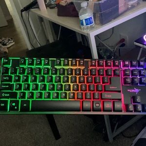 COPY - SKY TECH GAMING KEYBOARD (black)